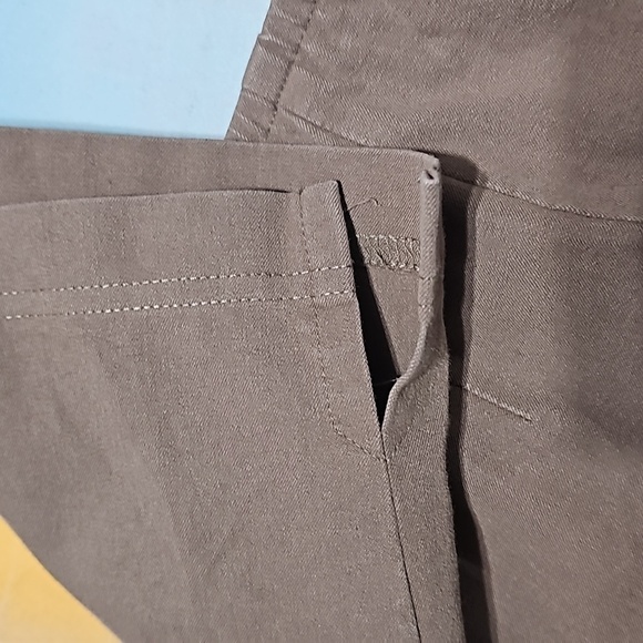 Eileen Fisher Tan Pants Side Zippered Size Small - Picture 7 of 7